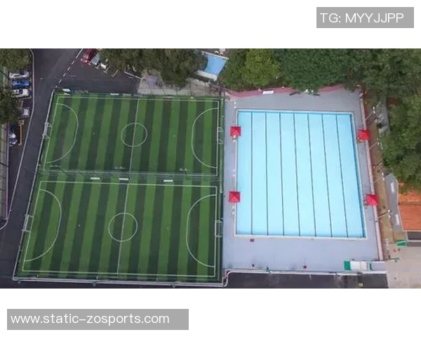 海角红楼足球场的激情与梦想交汇之地，见证青春与友谊的无限可能