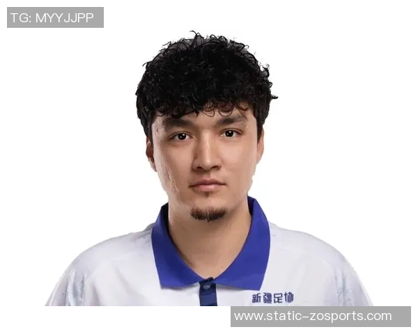 艾克热木在足球赛场上的精彩表现与未来发展潜力分析 艾克热木在足球赛场上的精彩表现与未来发展潜力分析